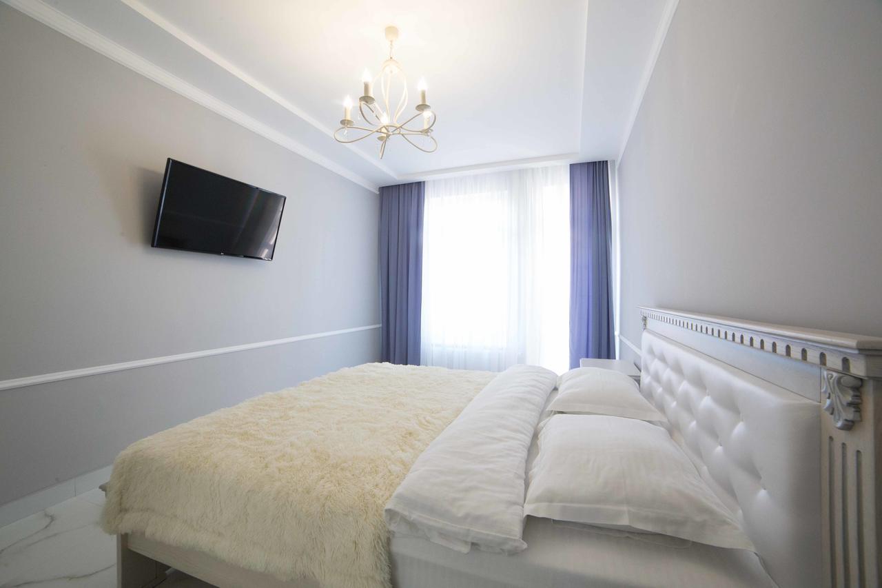 Leogrand Apartments On Kulisha 36 Leopoli Esterno foto