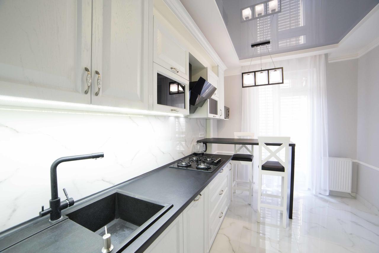 Leogrand Apartments On Kulisha 36 Leopoli Esterno foto